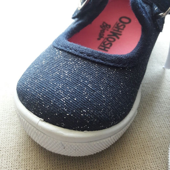 HPx2• OshKosh Glitter Mary Janes - Picture 4 of 7